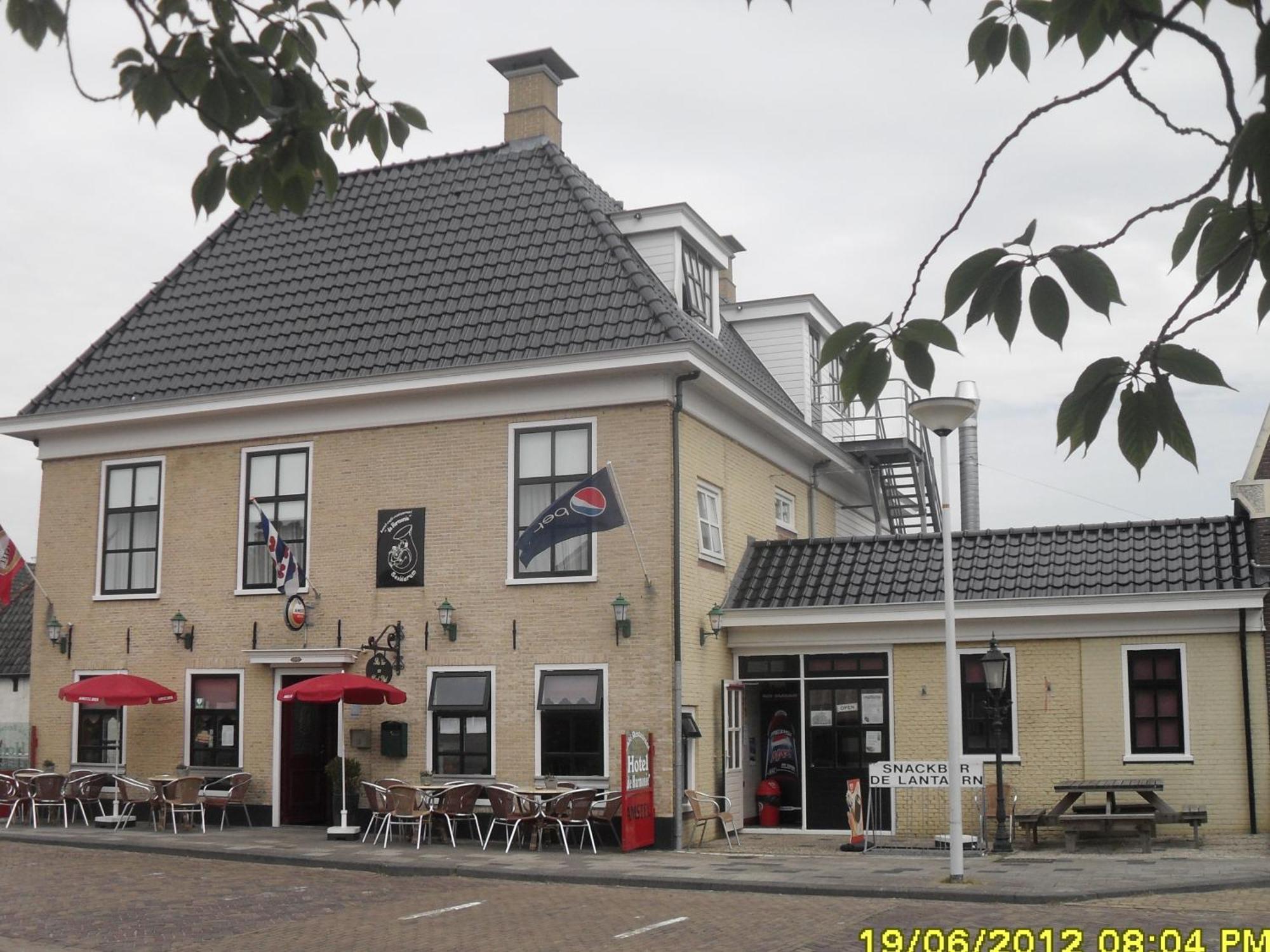 Hotel De Harmonie Sexbierum Eksteriør billede